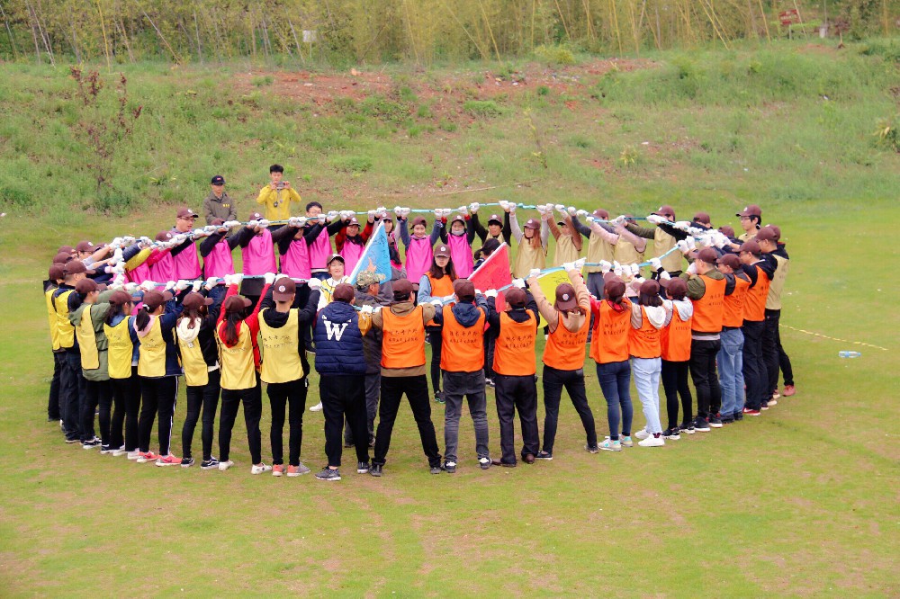 2018年4月，烟雨江南，美丽的溧阳丫髻山，金年会人春季梦想之旅！